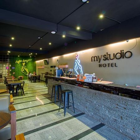 My Studio Hotel Juanda Airport Surabaya Sedati Екстер'єр фото